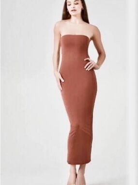 Forever 21 Strapless Bodycon Maxi Dress in camel/tan